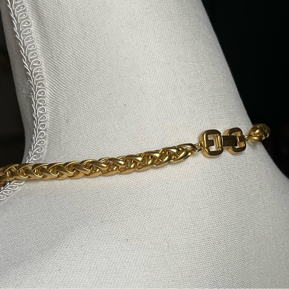 Matte Gold Tone Braided Signed R Statement Necklace 18" Unisex - Picture 3 of 8